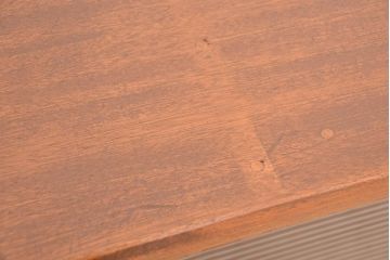 アンティーク家具　1970年代　古い学校の脚付きモールガラス収納棚(食器棚、本棚)