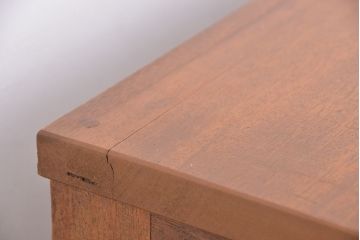 アンティーク家具　1970年代　古い学校の鉄脚モールガラス収納棚?(食器棚・本棚)
