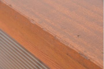 アンティーク家具　1970年代　古い学校の鉄脚モールガラス収納棚?(食器棚・本棚)