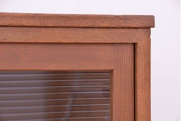 アンティーク家具　1970年代　古い学校の鉄脚モールガラス収納棚?(食器棚・本棚)