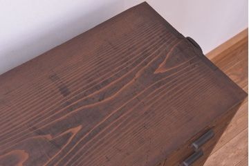 アンティーク家具　古民具・骨董　脚付き34杯引出し収納棚(薬箪笥、百味箪笥)
