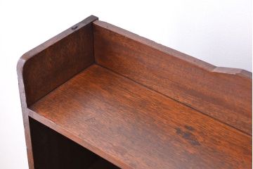 アンティーク家具　アンティーク　古い木のシンプルな飾り棚(マス目棚、本棚)