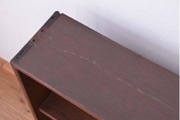 アンティーク家具　アンティーク　古い木のシンプルな薄型本棚(飾り棚、収納棚)