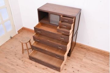 アンティーク家具　銀モールガラス引き戸付　引き出しチェスト(ドロワー)