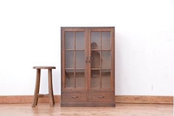 アンティーク家具　アンティーク　古いナラ材の小振りでシンプルな本箱(収納棚)