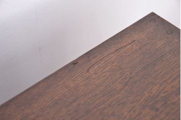 アンティーク家具　アンティーク　古いナラ材の小振りでシンプルな本箱(収納棚)