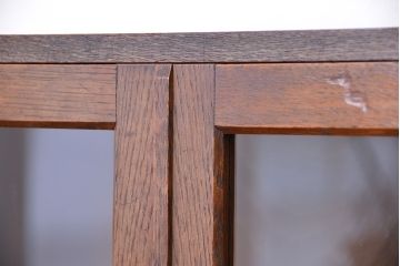 アンティーク家具　アンティーク　古いナラ材の小振りでシンプルな本箱(収納棚)