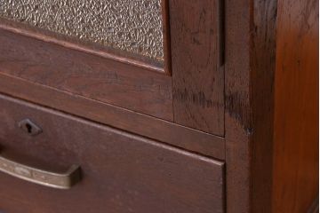 アンティーク家具　★アンティーク　古い木の引出し付ダイヤガラス扉の本箱(収納棚)