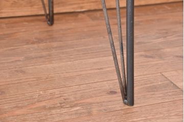 アンティーク家具　アンティーク　素敵なデザイン!格子トビラのガラスケース(ショーケース・ガラス収納棚)(飾り棚)