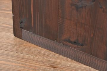 アンティーク家具　アンティーク 四枚引き戸の引き出し付き関西収納棚(ガラスケース、水屋箪笥、食器棚、収納棚)