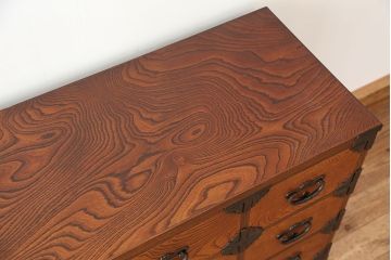 中古 伝統工芸品 木目が美しい岩谷堂箪笥