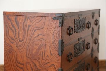 中古 伝統工芸品 木目が美しい岩谷堂箪笥