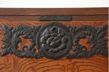 中古 伝統工芸品 木目が美しい岩谷堂箪笥