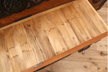 中古 伝統工芸品 木目が美しい岩谷堂箪笥
