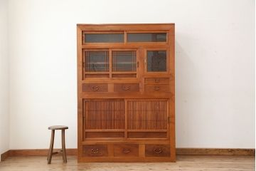 アンティーク家具　古民具・骨董 美しい作りの結霜ガラス戸 四尺水屋箪笥(食器棚/収納棚)
