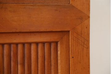 アンティーク家具　古民具・骨董 美しい作りの結霜ガラス戸 四尺水屋箪笥(食器棚/収納棚)
