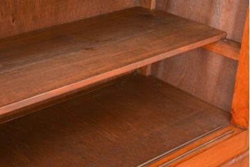 レトロ家具　昭和レトロ シンプルな二段重ね大型収納棚(ガラスケース/食器棚)