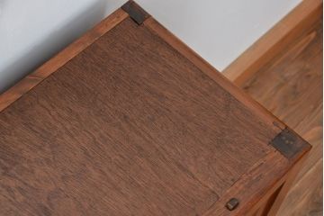 レトロ家具　昭和レトロ シンプルな二段重ね大型収納棚(ガラスケース/食器棚)