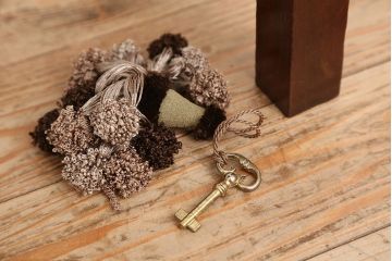 アンティーク家具　イギリスアンティーク 英国 WARING&GILLOW(ワーリングギロー)社製 小振りなドレッシングキャビネット(化粧台/ドレッシングテーブル)