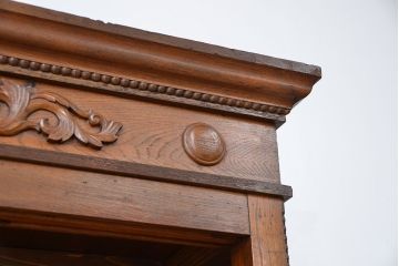 アンティーク家具　アンティーク 大正ロマン 古い洋館の特大二段重ね飾り棚(陳列棚)