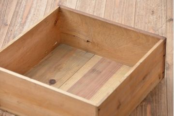 アンティーク家具　アンティーク 大正ロマン 古い洋館の特大二段重ね飾り棚(陳列棚)