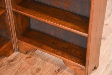 アンティーク家具　イギリスアンティーク　古いオーク材のL型コーナーシェルフ(飾り棚/本棚)(ブックシェルフ)