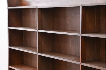 アンティーク家具　収納力抜群!古い木のアンティーク本棚(陳列棚)(飾り棚、ブックシェルフ)