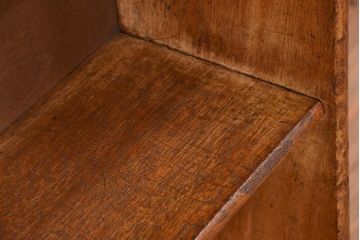 アンティーク家具　古い図書館の台形斜め本棚?(飾り棚/陳列棚/ブックシェルフ)