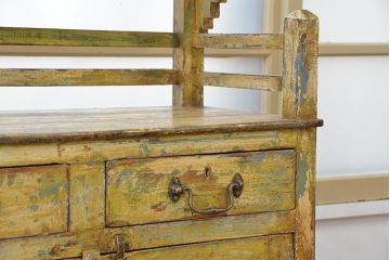 中古　アジアンアンティーク調　チーク材のペンキの剥げたガラス収納棚(キャビネット)