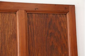 アンティーク　素敵な木目のシンプルなドア(扉)