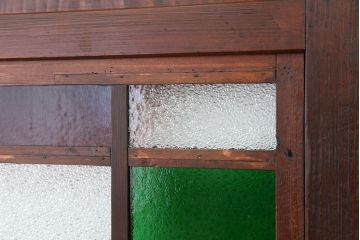 大正ロマン　古いお屋敷の色ガラス入り帯戸4枚セット(ガラス帯戸、ダイヤガラス)