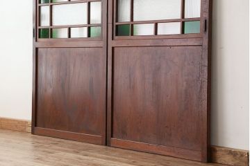古民具・骨董　古いお屋敷の色ガラス入り帯戸2枚セット(ガラス帯戸、ダイヤガラス/モールガラス/引き戸)(ガラス戸)