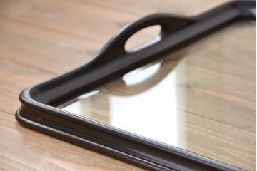 アンティーク家具　イギリスアンティーク　大きめなキャスターが付いたガラストレイ付　キッチンワゴン(トロリー)