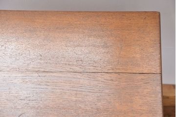 北欧家具　小ぶりな引き出し付サイドテーブル(サイドデスク、在宅ワーク、在宅用カードケース、図書館、図書室)