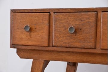 北欧家具　小ぶりな引き出し付サイドテーブル(サイドデスク、在宅ワーク、在宅用カードケース、図書館、図書室)