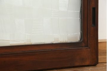 昭和レトロ　古い木の模様ガラス引き戸2枚セット(建具/小窓)(明り取り)(ガラス戸)