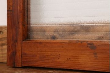 アンティーク　古い木の使い込まれたモールガラス引き戸(ガラス戸/建具/小窓 )
