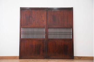 ★古民具・骨董　古民家再生にも最適!使い込まれた格子帯戸2枚セット(建具/引き戸)