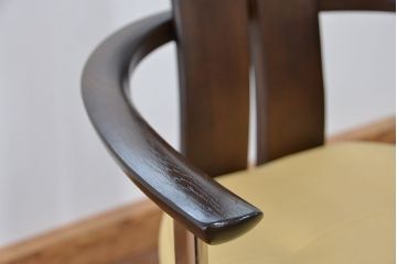 中古　カリモク特注デザインダイニングチェア?(イス/椅子)