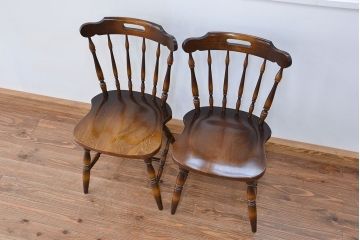 中古　飛騨産業　キツツキマーク　ダイニングチェア2脚セット(イス/椅子)