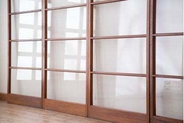 アンティーク　古い木のシンプルなガラス引き戸4枚セット(ガラス戸)(建具)