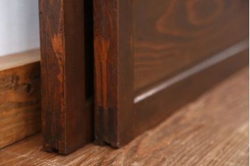 アンティーク　古い木のシンプルなダイヤガラス引き戸2枚セット(ガラス戸)