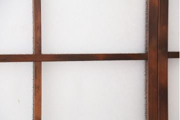 アンティーク　古い木のシンプルなダイヤガラス引き戸2枚セット(ガラス戸)