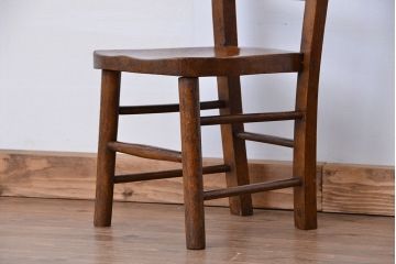 アンティーク家具　イギリスアンティーク　古い木の小さめかわいいアンティークチャイルドチェア、キッズチェア1脚(イス/子供用椅子)