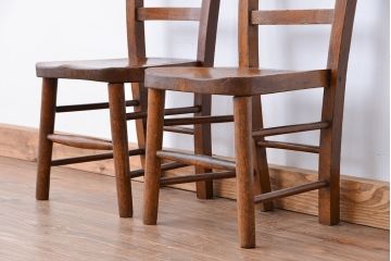 アンティーク家具　イギリスアンティーク　古い木の小さめかわいいアンティークチャイルドチェア、キッズチェア2脚セット(イス/子供用椅子)