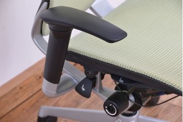 ★中古　オカムラハイバックバロンチェア(岡村製作所/オフィスチェア)