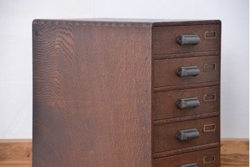 アンティーク家具　アンティーク　古いナラ材のネームプレート付5杯小引き出し