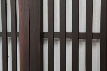 ★古民具・骨董　使い込まれた荒格子戸2枚セット(建具)