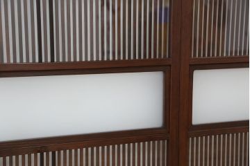 古民具・骨董　極上!状態の良いガラス入り格子戸5枚セット