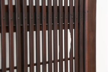 古民具・骨董　腰板欅材の上質な裏障子付き格子戸4枚セット